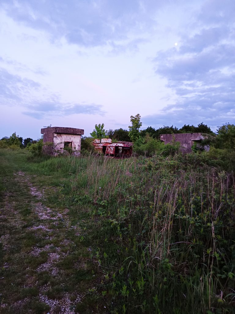 Bars 504 bunker