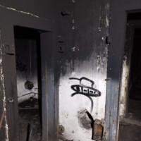 2562296285
