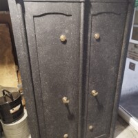 3917461811
