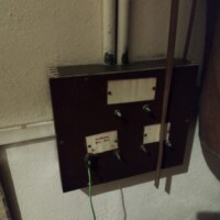 2115733016