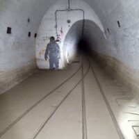 2257904632